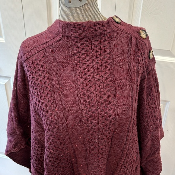 Talbots maroon cabled oversized lightweight poncho sweater - Picture 3 of 11